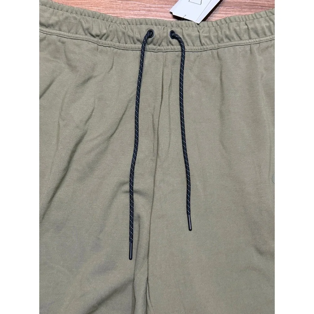 Nike Tech Fleece Sportswear Lightweight Shorts Green (DX0828-222) Men's Sz L